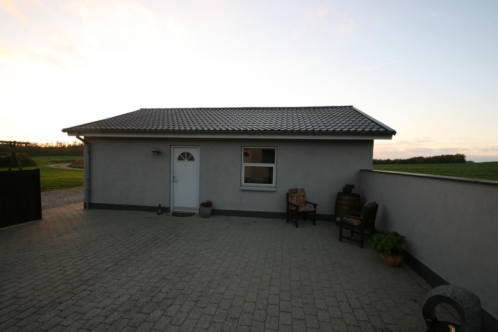 Hellerup Bed & Breakfast Logstrup Bagian luar foto