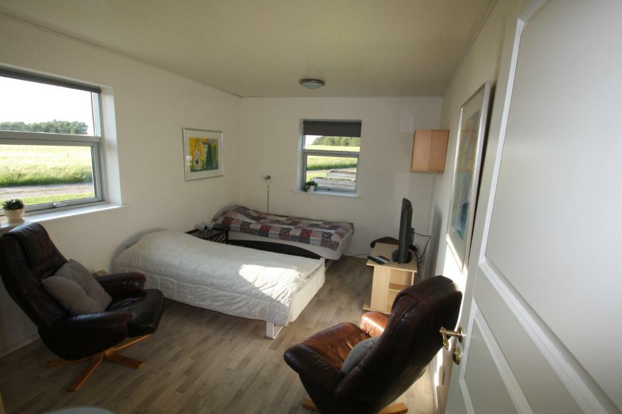 Hellerup Bed & Breakfast Logstrup Bagian luar foto